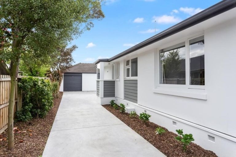 Photo of property in 2/25 Plynlimon Road, Fendalton, Christchurch, 8052