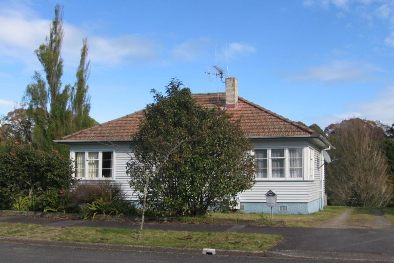 Photo of property in 50 Jellicoe Drive, Hamilton East, Hamilton, 3216