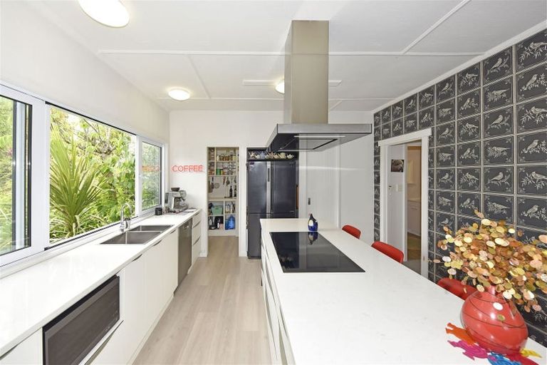 Photo of property in 114 Marine Drive, Diamond Harbour, Lyttelton, 8971