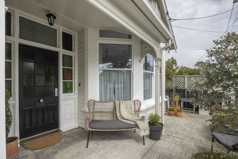 Photo of property in 18 Kilgour Street, Roslyn, Dunedin, 9010