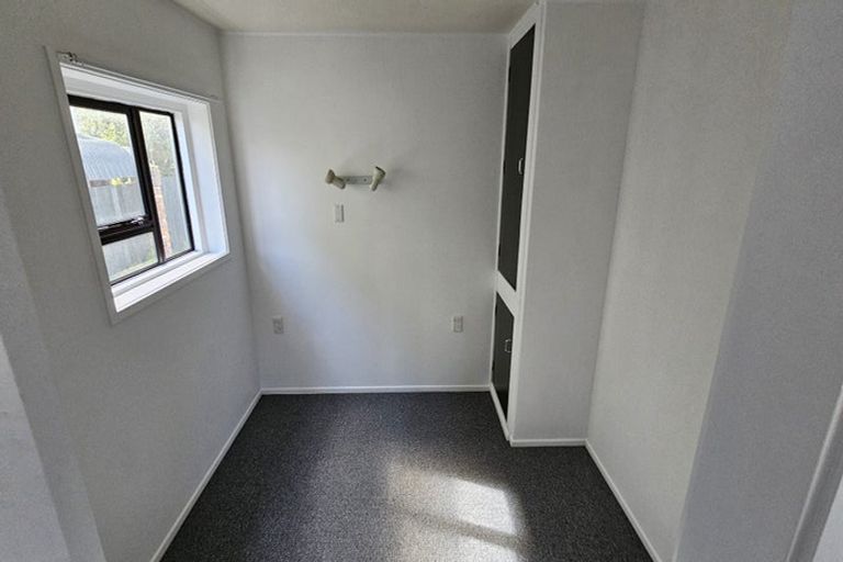 Photo of property in 4/52 Russell Terrace, Berhampore, Wellington, 6023