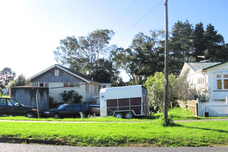 Photo of property in 12 Beachlands Road, Beachlands, Auckland, 2018