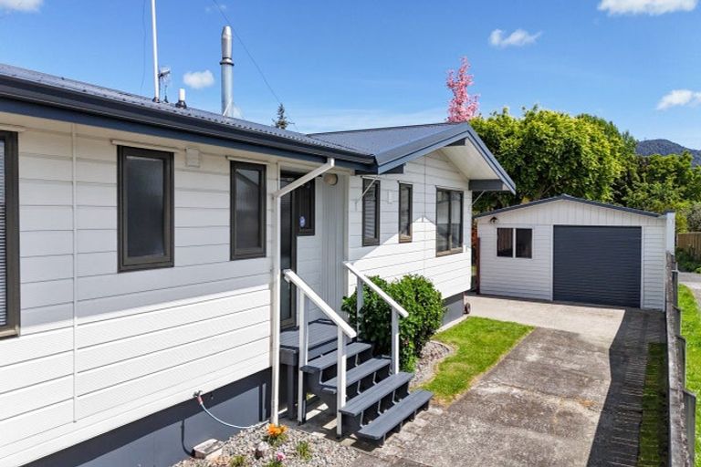 Photo of property in 36 Neri Crescent, Pomare, Rotorua, 3015