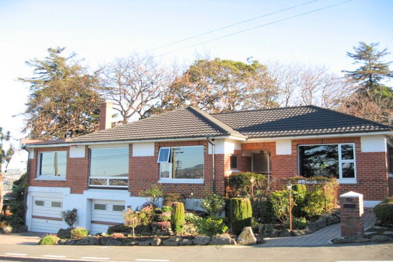 Photo of property in 82 Eglinton Road, Mornington, Dunedin, 9011