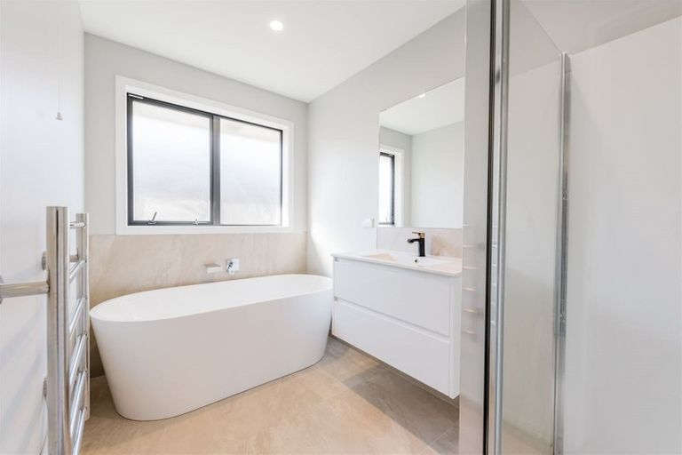 Photo of property in 80 Sarabande Avenue, Redwood, Christchurch, 8051