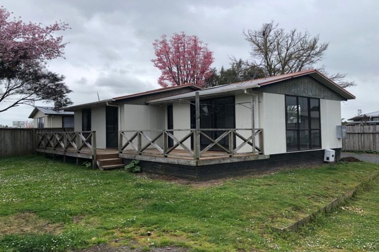 Photo of property in 24a Odlin Crescent, Nawton, Hamilton, 3200