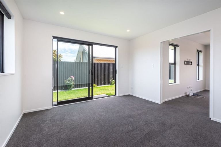 Photo of property in 9 Leader Street, Marshland, Christchurch, 8083