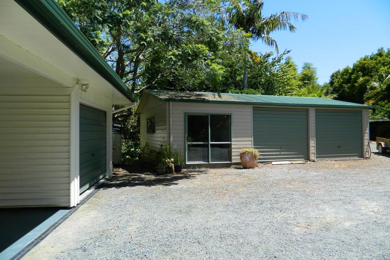Photo of property in 10 Mission Road, Kerikeri, 0230