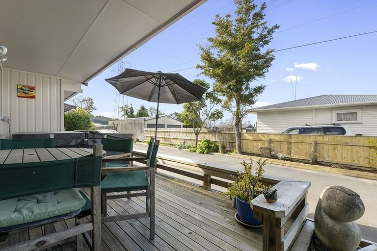 Photo of property in 19a Fairview Road, Western Heights, Rotorua, 3015