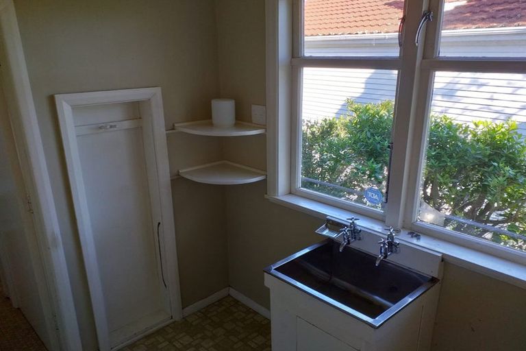 Photo of property in 60 Tarawera Road, Johnsonville, Wellington, 6037