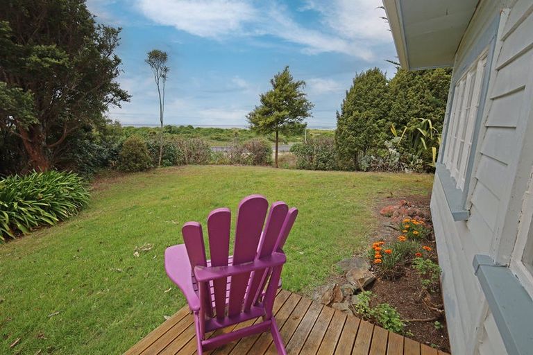 Photo of property in 1 Peace Street, Taieri Beach, Taieri Mouth, 9091