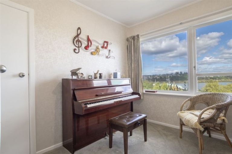 Photo of property in 11 Sunny Bay Road, Matua, Tauranga, 3110