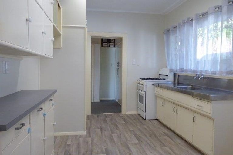 Photo of property in 3 Prospect Terrace, Johnsonville, Wellington, 6037