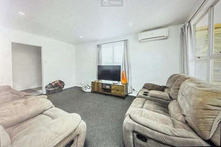Photo of property in 83 Arimu Road, Papakura, 2110