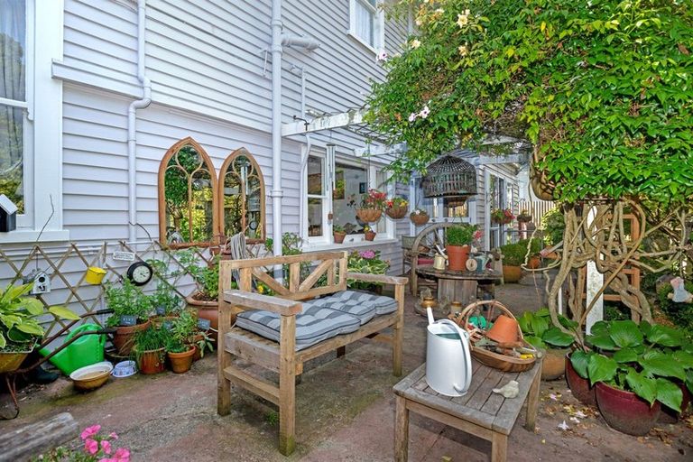 Photo of property in 89 Esplanade, Kaiti, Gisborne, 4010