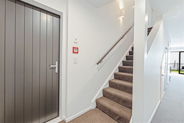 Photo of property in 7/69 Suva Street, Upper Riccarton, Christchurch, 8041