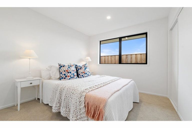 Photo of property in 27 Stackwood Avenue, Woodend, 7691