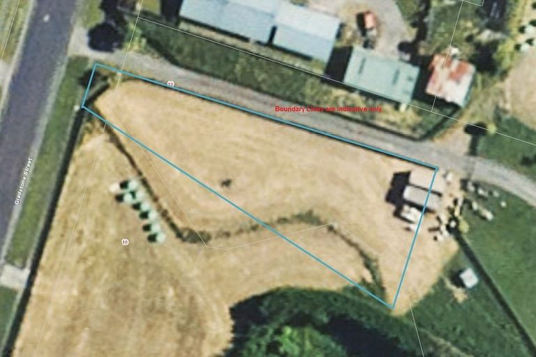 Photo of property in 10b Gladstone Street, Hawera, 4610