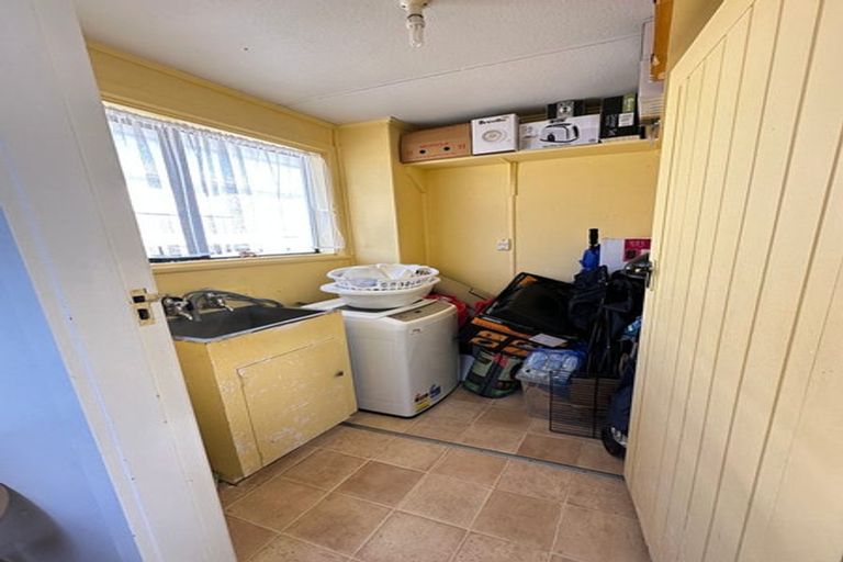 Photo of property in 56 Westmeath Street, Waitangirua, Porirua, 5024