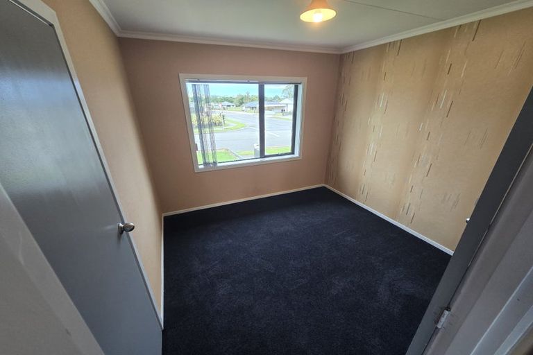 Photo of property in 83 Walker Crescent, East Gore, Gore, 9710