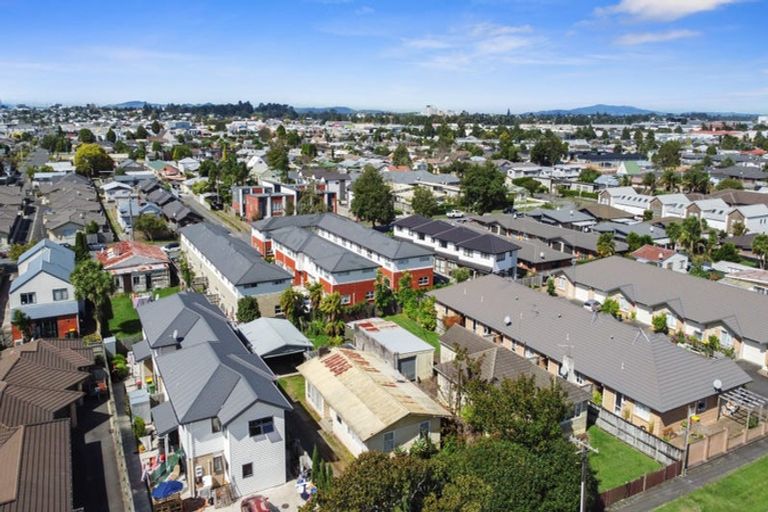 Photo of property in 9 Campbell Street, Frankton, Hamilton, 3204