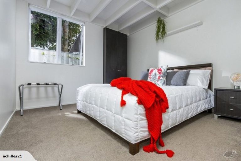 Photo of property in 22 Anne Street, Devonport, Auckland, 0624