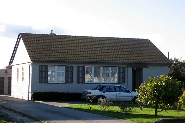 Photo of property in 60 Savage Crescent, West End, Palmerston North, 4412