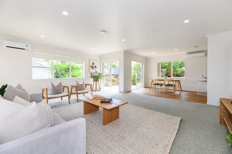 Photo of property in 13a Wharf Road, Te Atatu Peninsula, Auckland, 0610
