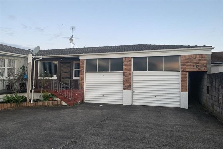Photo of property in 2/52 Great South Road, Papatoetoe, Auckland, 2025