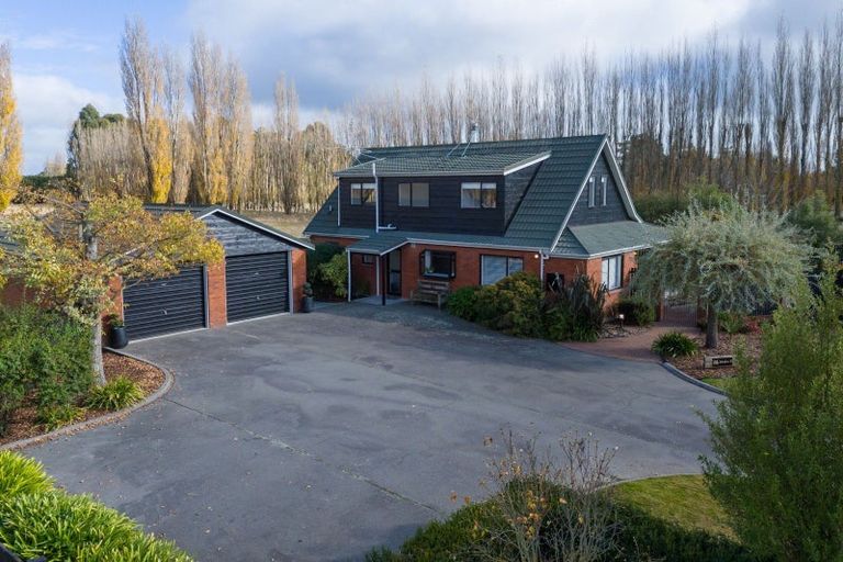 Photo of property in 86 Johnstone Street, Tinwald, Ashburton, 7774