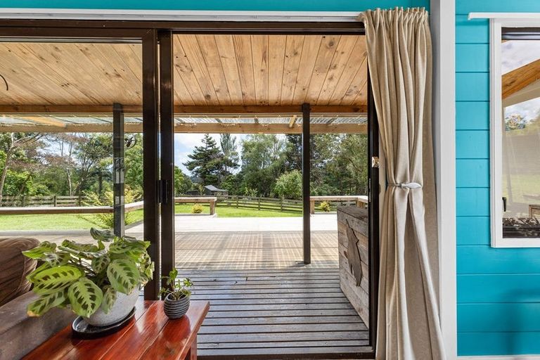 Photo of property in 390 Scotts Road, Linton, Palmerston North, 4472