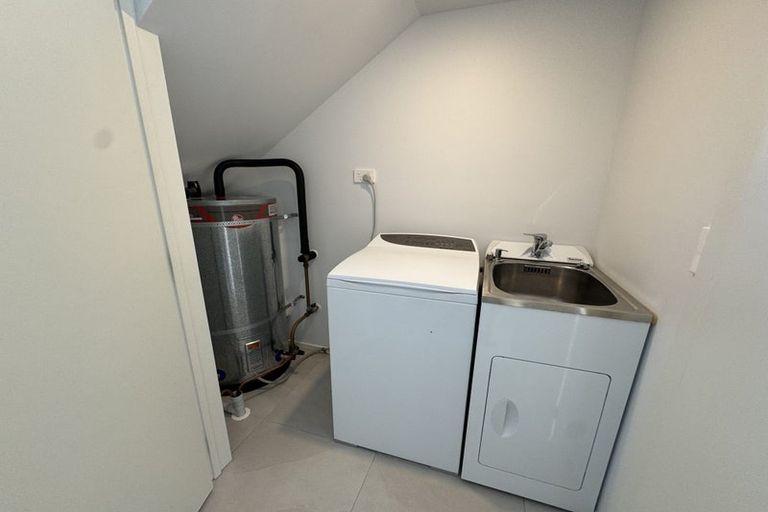 Photo of property in 20 Gilbert Hall Way, Swanson, Auckland, 0614