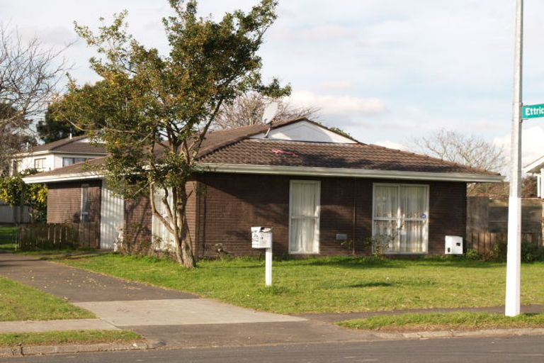 Photo of property in 88 Chelburn Crescent, Mangere East, Auckland, 2024