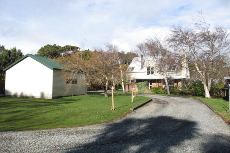 Photo of property in 13 Rakiura Parade, Otatara, Invercargill, 9879