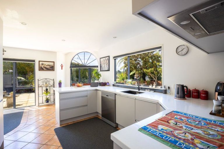 Photo of property in 3 Park View, Ferndale, New Plymouth, 4310