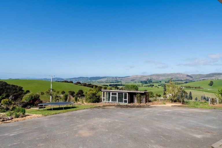 Photo of property in 95 Cullen Road, Clarendon, Outram, 9073