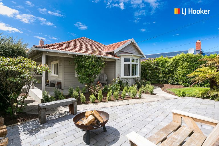 Photo of property in 37 Riselaw Road, Calton Hill, Dunedin, 9012
