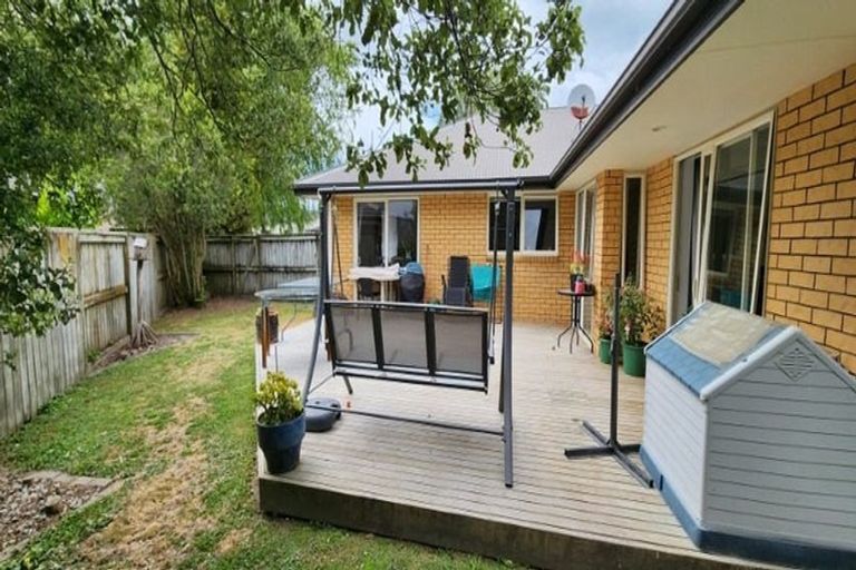 Photo of property in 40 Wiltshire Drive, Huntington, Hamilton, 3210