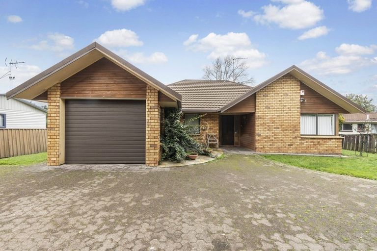 Photo of property in 24 Dalgliesh Avenue, Forest Lake, Hamilton, 3200