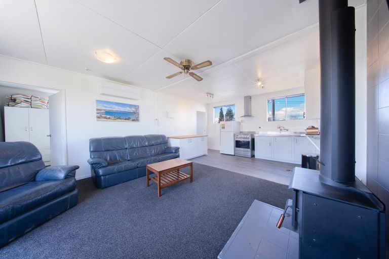 Photo of property in 12 Hallewell Road, Twizel, 7901