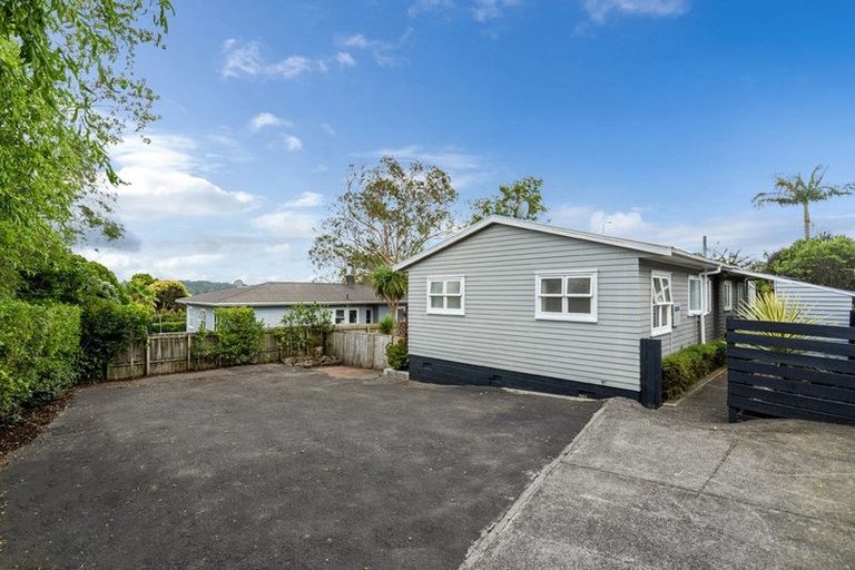 Photo of property in 19 Lanigan Street, Birkdale, Auckland, 0626
