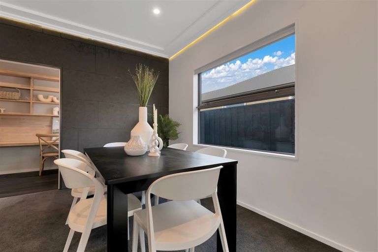 Photo of property in 10 Aroha Street, Pegasus, 7612