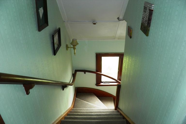 Photo of property in 11 Wharfe Street, South Hill, Oamaru, 9400