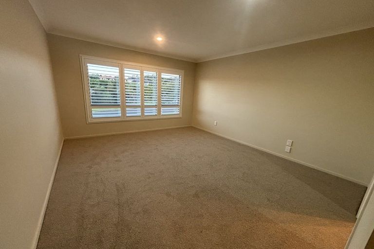 Photo of property in 208 Kyle Road, Greenhithe, Auckland, 0632