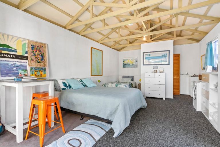 Photo of property in 127 Mckellar Place, Whangamata, 3620