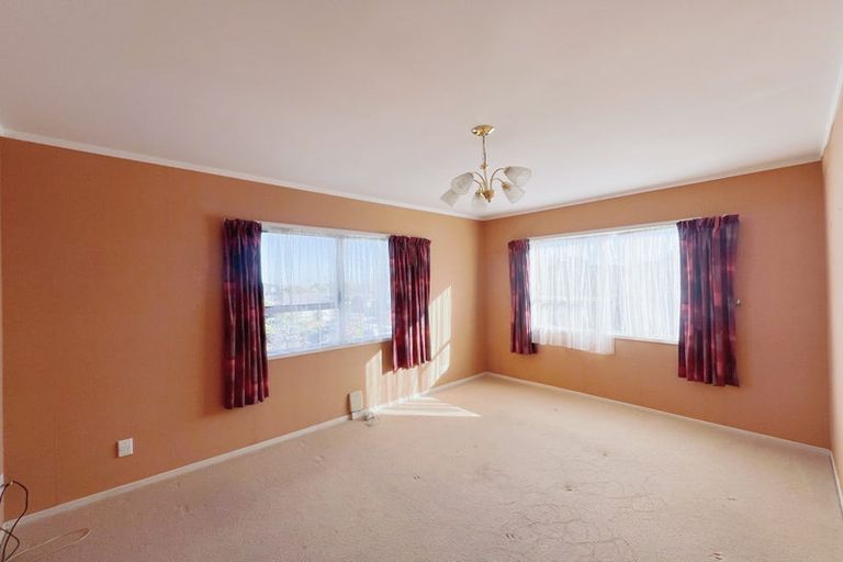 Photo of property in 19 Maugham Drive, Bucklands Beach, Auckland, 2014