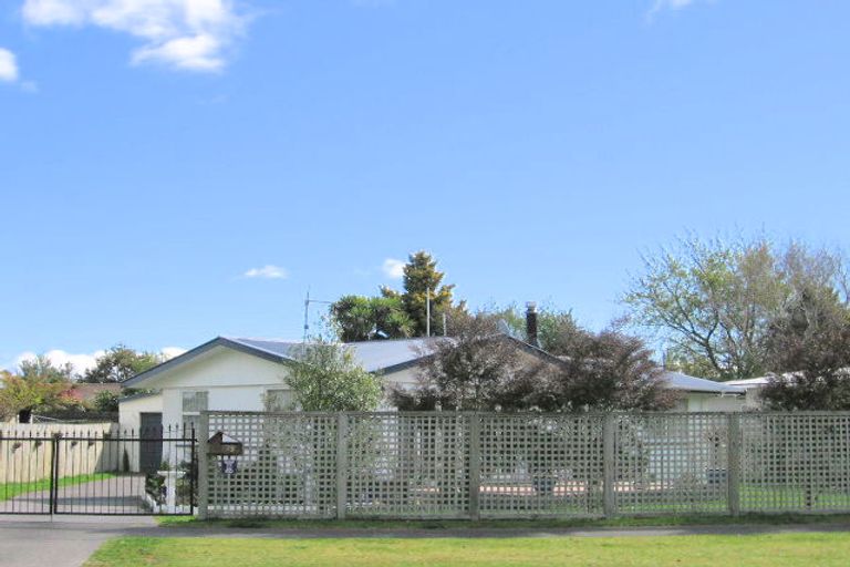 Photo of property in 73 Hinemoa Avenue, Taupo, 3330