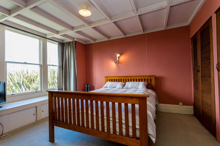 Photo of property in 43 Beresford Street, Kaikorai, Dunedin, 9010