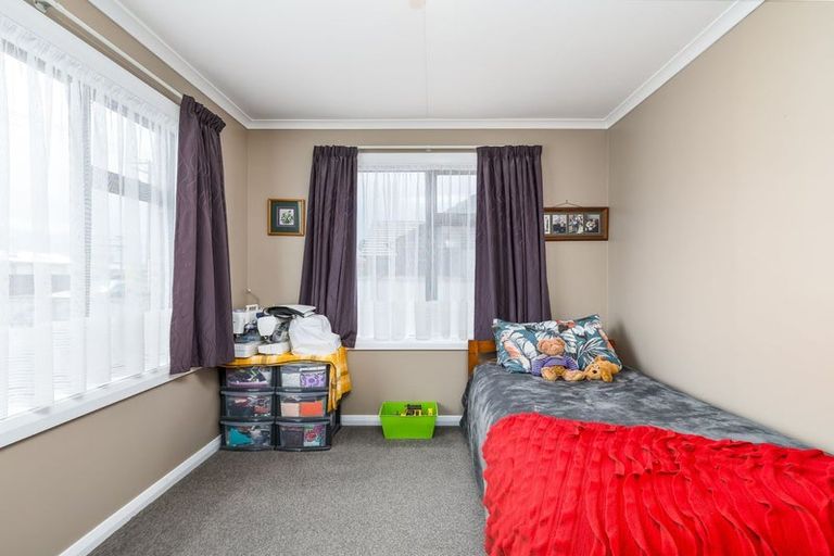 Photo of property in 3 Holmes Street, Waimate, 7924