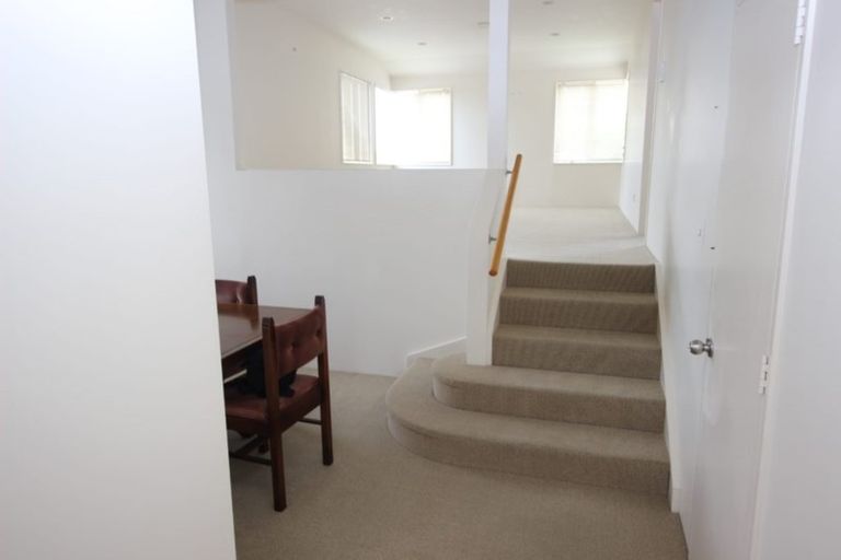 Photo of property in 13a Aramoana Avenue, Devonport, Auckland, 0624